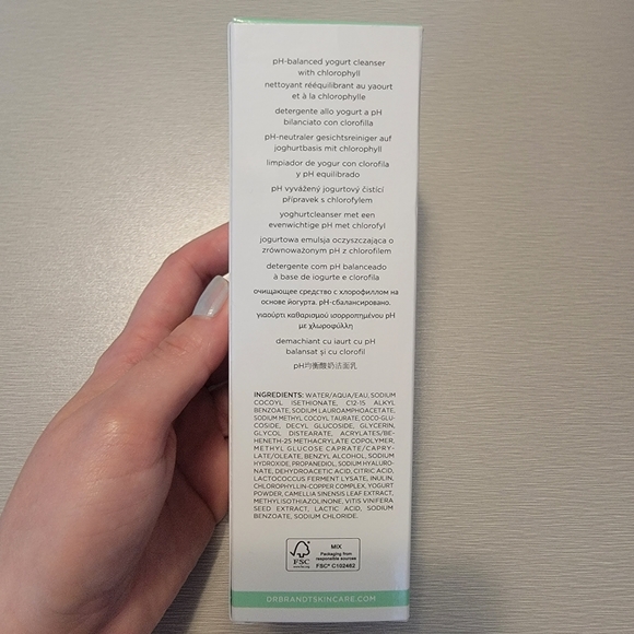 NWT! Dr. Brandt! Clean Biotic pH-balanced yogurt cleanser with chlorophyll! - Picture 4 of 5